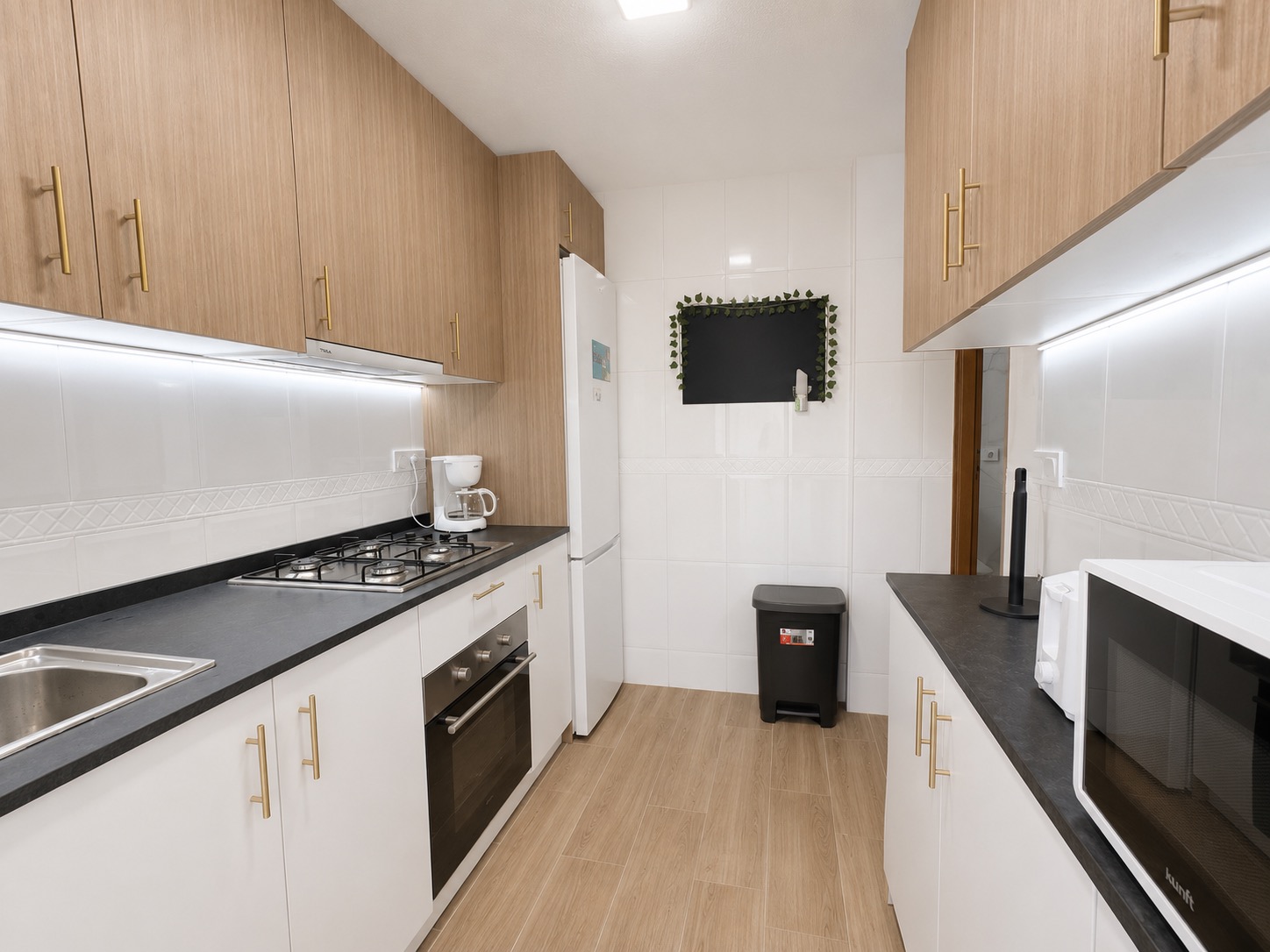 Av. Alcoy 74, cocina